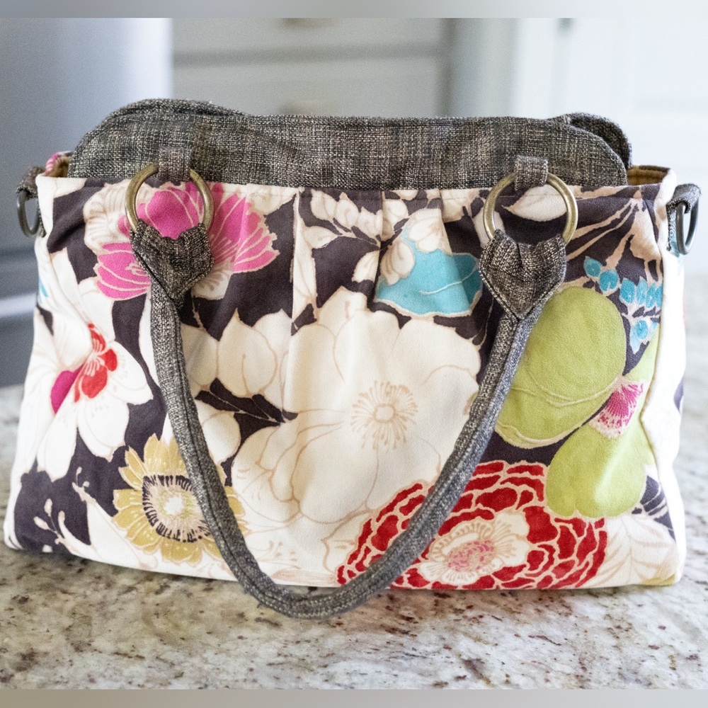 Ketti Camera Bag